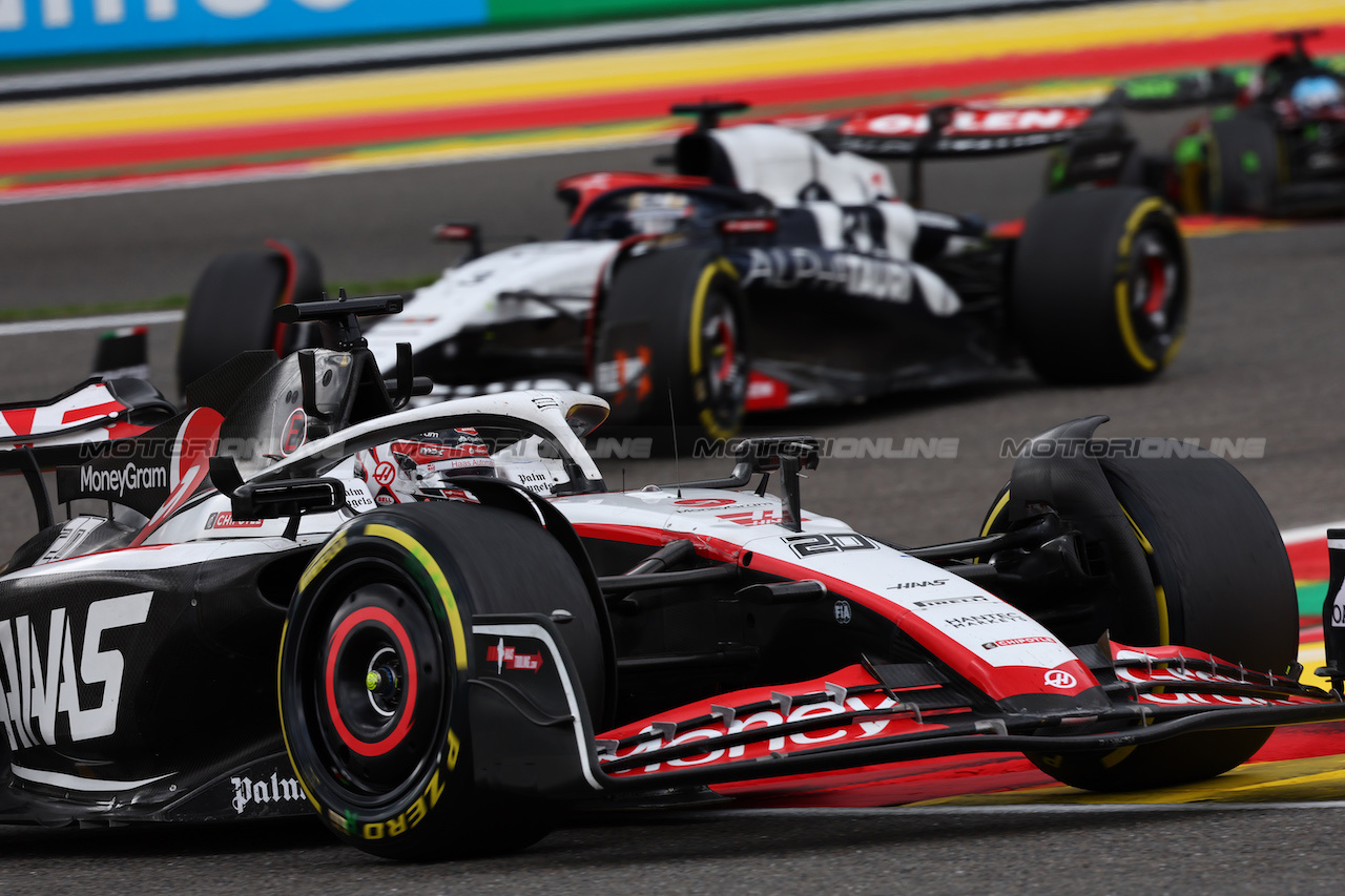 GP BELGIO, Kevin Magnussen (DEN) Haas VF-23.
30.07.2023. Formula 1 World Championship, Rd 13, Belgian Grand Prix, Spa Francorchamps, Belgium, Gara Day.
- www.xpbimages.com, EMail: requests@xpbimages.com © Copyright: Batchelor / XPB Images