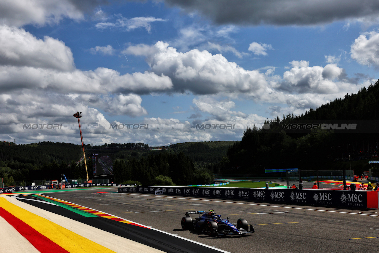 GP BELGIO, Logan Sargeant (USA) Williams Racing FW45.
30.07.2023. Formula 1 World Championship, Rd 13, Belgian Grand Prix, Spa Francorchamps, Belgium, Gara Day.
- www.xpbimages.com, EMail: requests@xpbimages.com © Copyright: Batchelor / XPB Images