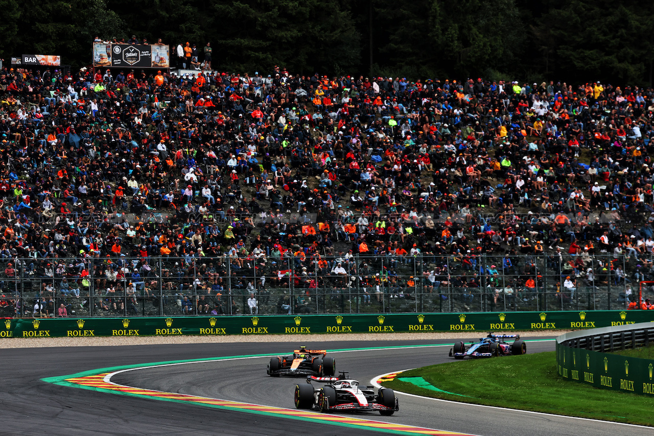 GP BELGIO, Kevin Magnussen (DEN) Haas VF-23.
30.07.2023. Formula 1 World Championship, Rd 13, Belgian Grand Prix, Spa Francorchamps, Belgium, Gara Day.
- www.xpbimages.com, EMail: requests@xpbimages.com © Copyright: Moy / XPB Images