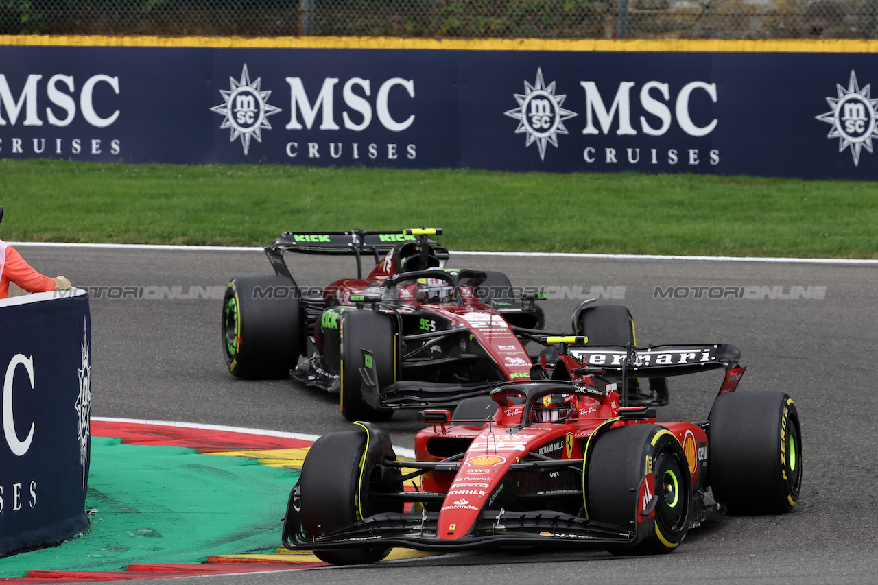 GP BELGIO, Carlos Sainz Jr (ESP) Ferrari SF-23.
30.07.2023. Formula 1 World Championship, Rd 13, Belgian Grand Prix, Spa Francorchamps, Belgium, Gara Day.
- www.xpbimages.com, EMail: requests@xpbimages.com © Copyright: Bearne / XPB Images