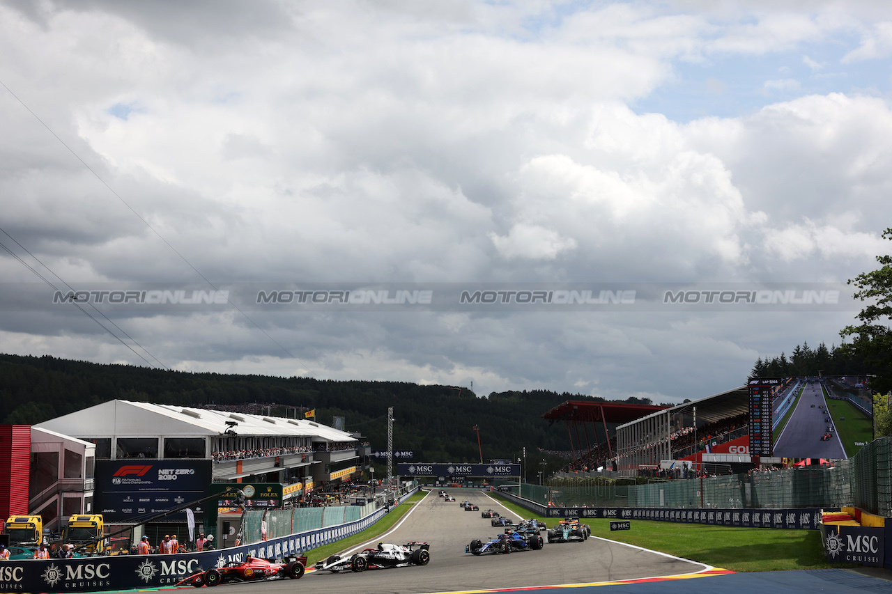 GP BELGIO, Carlos Sainz Jr (ESP) Ferrari SF-23.
30.07.2023. Formula 1 World Championship, Rd 13, Belgian Grand Prix, Spa Francorchamps, Belgium, Gara Day.
- www.xpbimages.com, EMail: requests@xpbimages.com © Copyright: Bearne / XPB Images