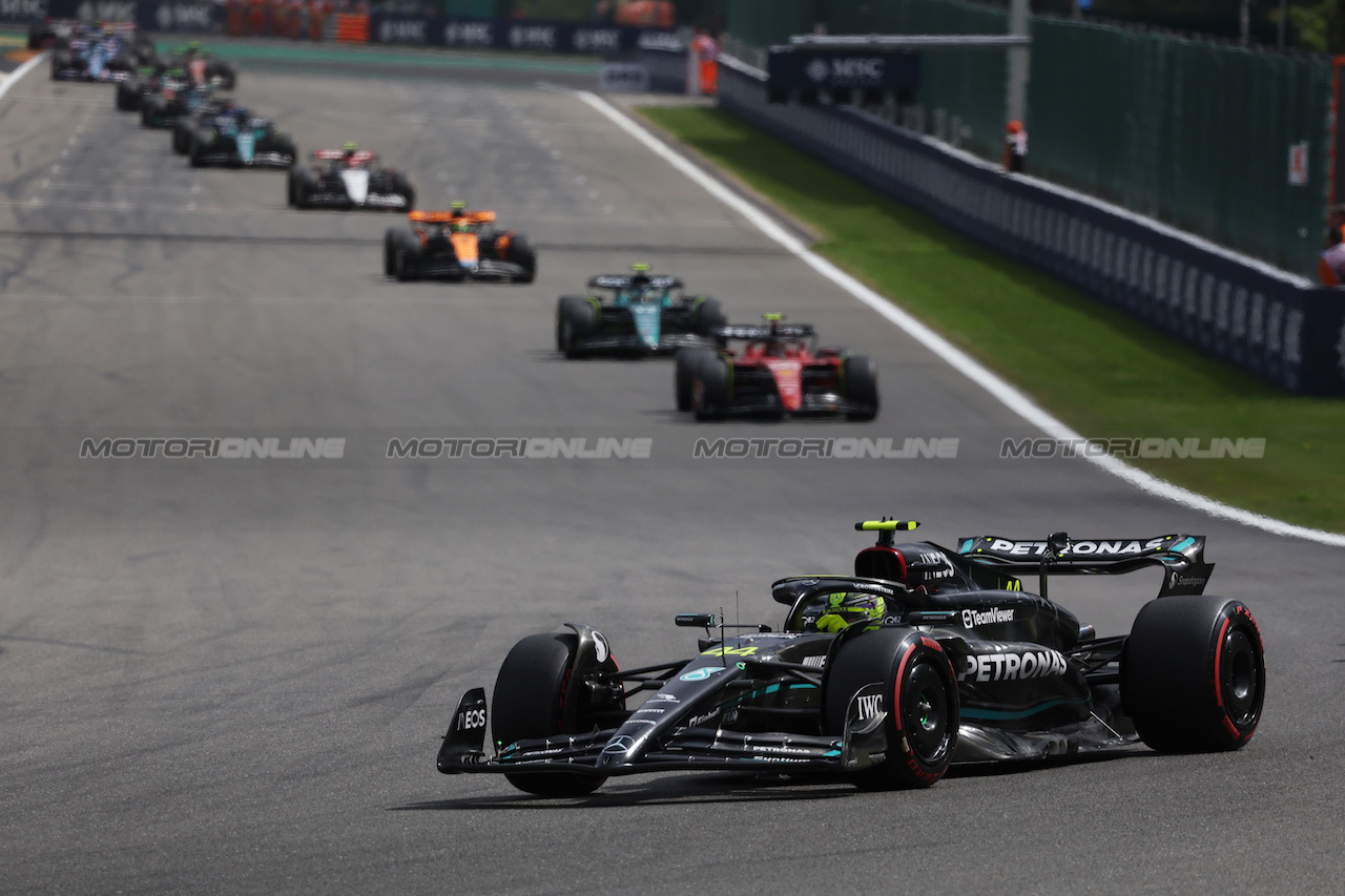 GP BELGIO, Lewis Hamilton (GBR) Mercedes AMG F1 W14.
30.07.2023. Formula 1 World Championship, Rd 13, Belgian Grand Prix, Spa Francorchamps, Belgium, Gara Day.
- www.xpbimages.com, EMail: requests@xpbimages.com © Copyright: Bearne / XPB Images