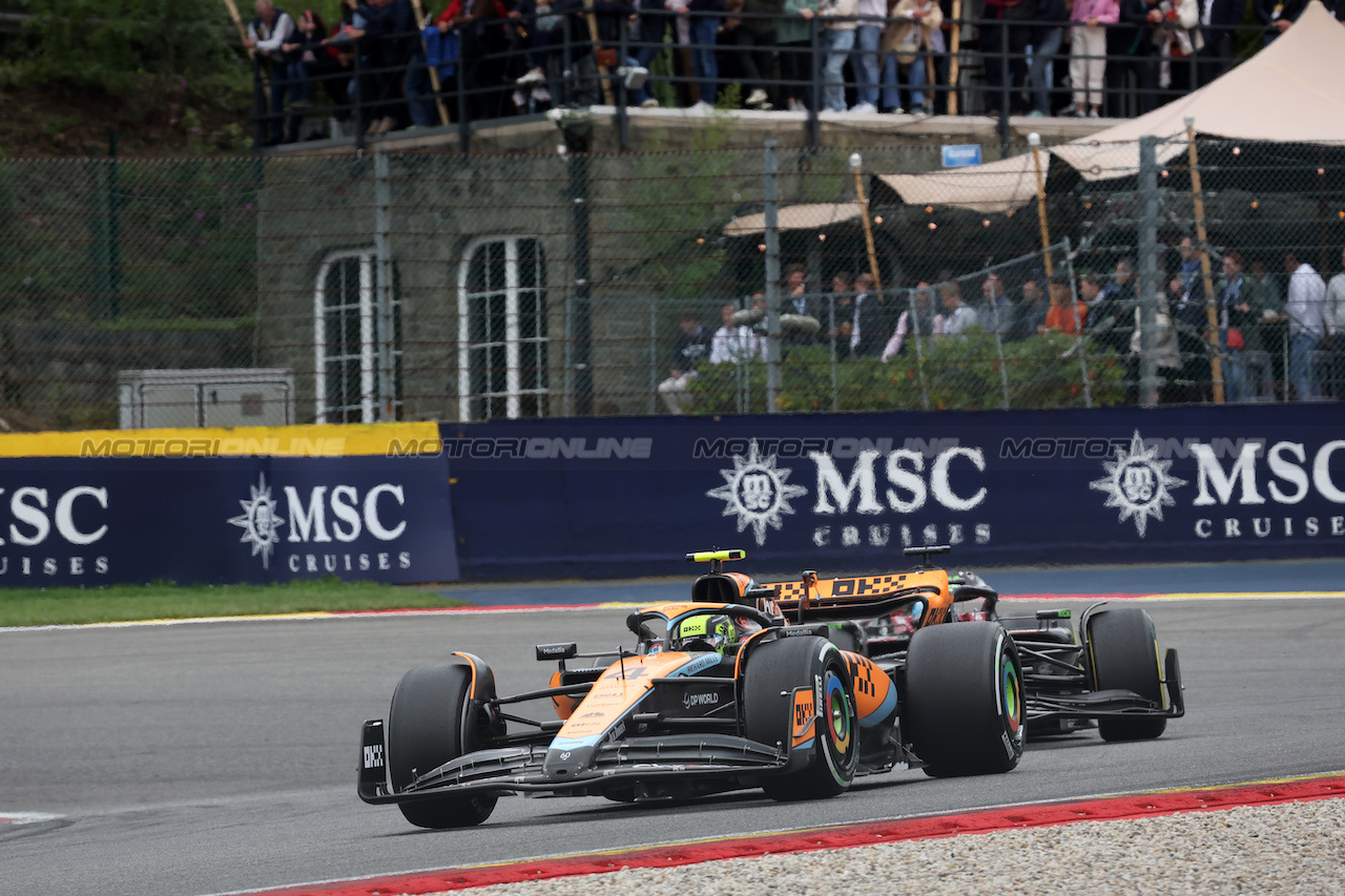 GP BELGIO, Lando Norris (GBR) McLaren MCL60.
30.07.2023. Formula 1 World Championship, Rd 13, Belgian Grand Prix, Spa Francorchamps, Belgium, Gara Day.
- www.xpbimages.com, EMail: requests@xpbimages.com © Copyright: Bearne / XPB Images