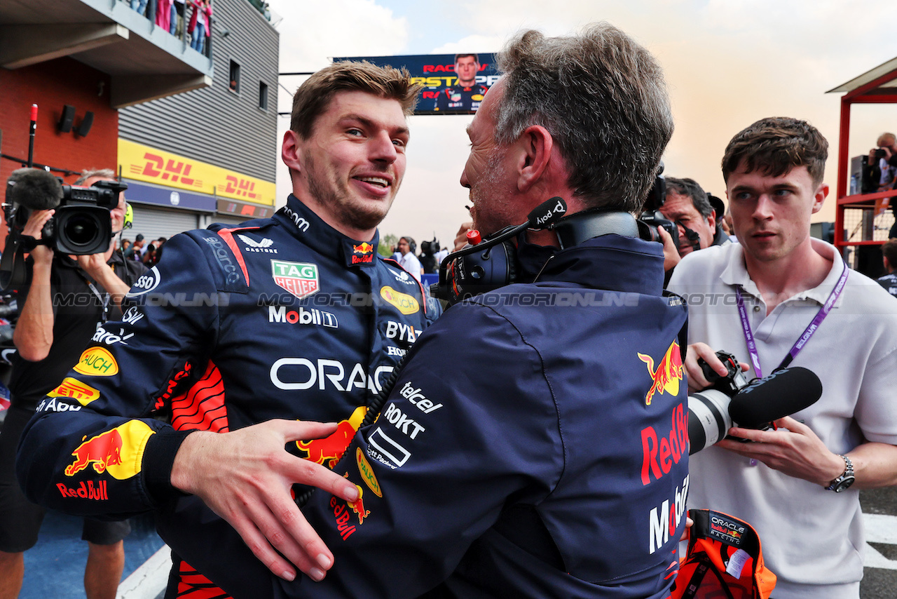 GP BELGIO, Gara winner Max Verstappen (NLD) Red Bull Racing celebrates with Christian Horner (GBR) Red Bull Racing Team Principal in parc ferme.
30.07.2023. Formula 1 World Championship, Rd 13, Belgian Grand Prix, Spa Francorchamps, Belgium, Gara Day.
- www.xpbimages.com, EMail: requests@xpbimages.com © Copyright: Moy / XPB Images