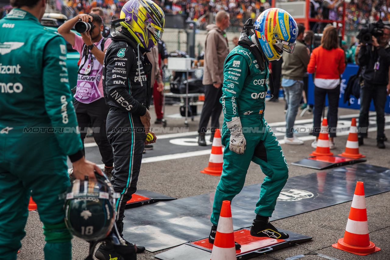 GP BELGIO, Fernando Alonso (ESP) Aston Martin F1 Team in parc ferme.
30.07.2023. Formula 1 World Championship, Rd 13, Belgian Grand Prix, Spa Francorchamps, Belgium, Gara Day.
- www.xpbimages.com, EMail: requests@xpbimages.com © Copyright: Bearne / XPB Images