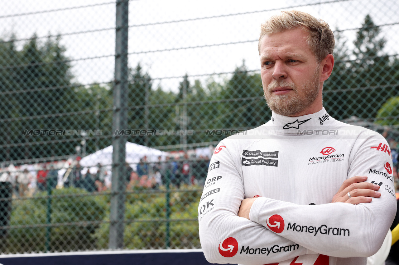 GP BELGIO, Kevin Magnussen (DEN) Haas F1 Team on the grid.
30.07.2023. Formula 1 World Championship, Rd 13, Belgian Grand Prix, Spa Francorchamps, Belgium, Gara Day.
- www.xpbimages.com, EMail: requests@xpbimages.com © Copyright: Bearne / XPB Images