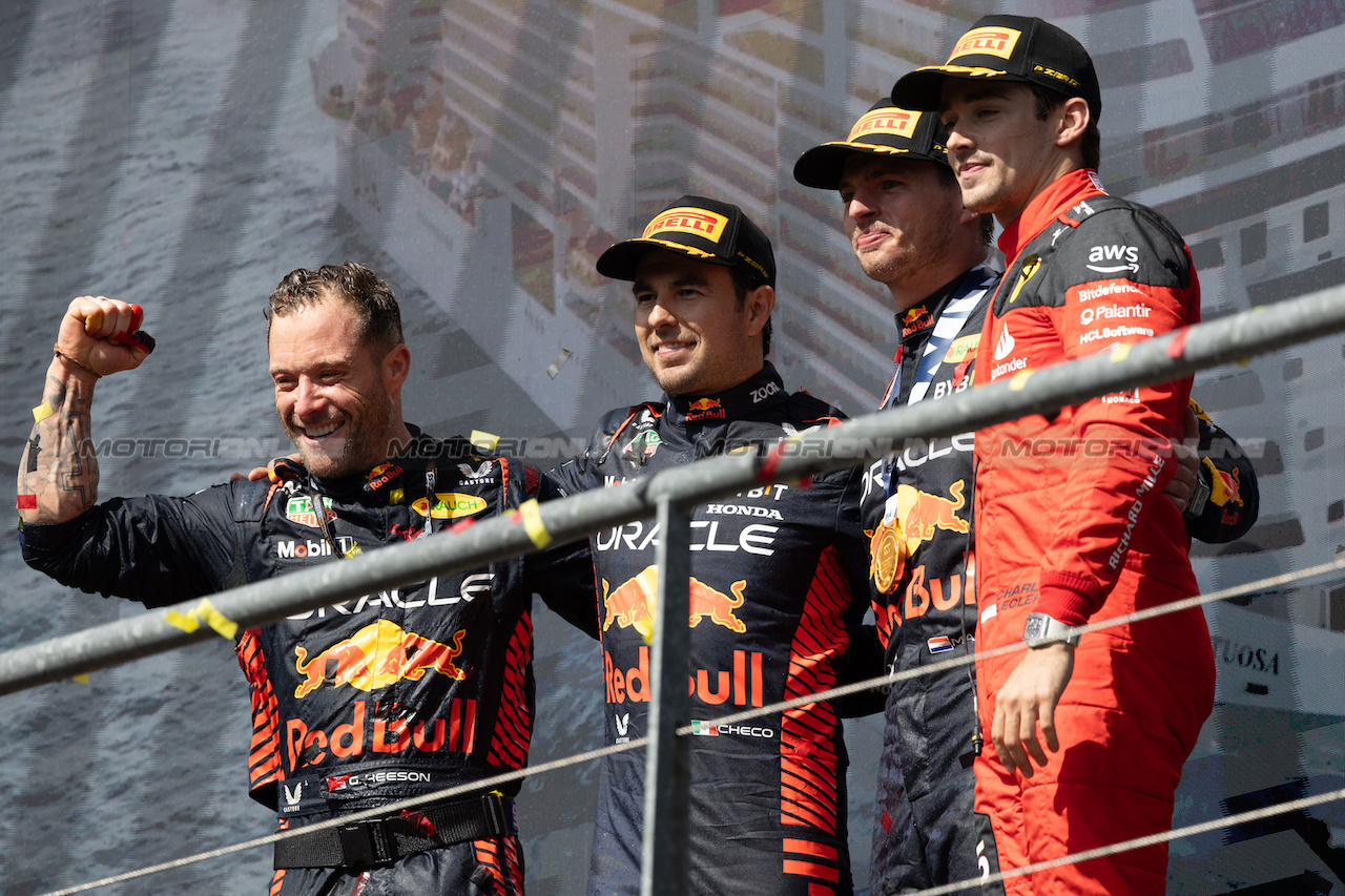 GP BELGIO, The podium (L to R): Greg Reeson (GBR) Red Bull Racing Tyre Technician; Sergio Perez (MEX) Red Bull Racing, second; Max Verstappen (NLD) Red Bull Racing, vincitore; Charles Leclerc (MON) Ferrari, third.
30.07.2023. Formula 1 World Championship, Rd 13, Belgian Grand Prix, Spa Francorchamps, Belgium, Gara Day.
 - www.xpbimages.com, EMail: requests@xpbimages.com © Copyright: Rew / XPB Images