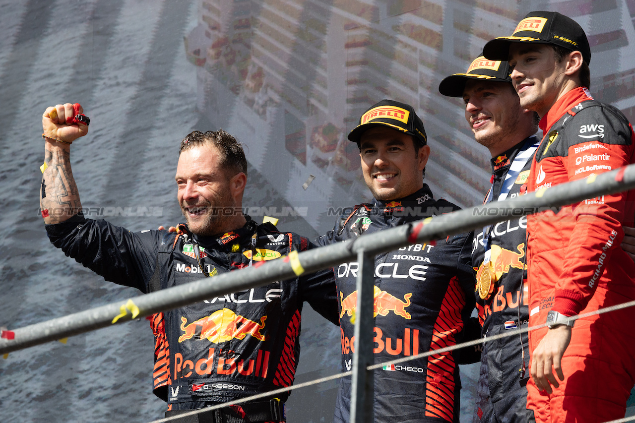 GP BELGIO, The podium (L to R): Greg Reeson (GBR) Red Bull Racing Tyre Technician; Sergio Perez (MEX) Red Bull Racing, second; Max Verstappen (NLD) Red Bull Racing, vincitore; Charles Leclerc (MON) Ferrari, third.
30.07.2023. Formula 1 World Championship, Rd 13, Belgian Grand Prix, Spa Francorchamps, Belgium, Gara Day.
 - www.xpbimages.com, EMail: requests@xpbimages.com © Copyright: Rew / XPB Images