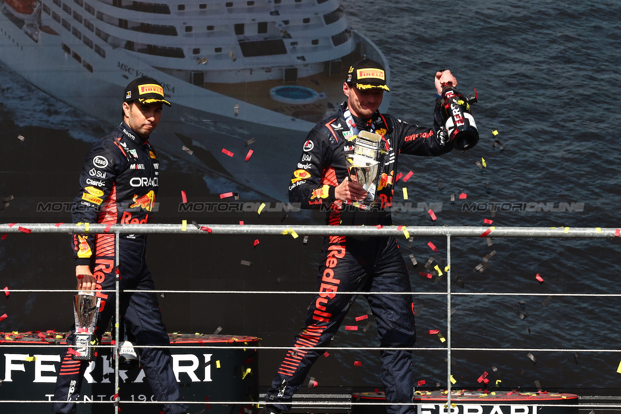 GP BELGIO, (L to R): Sergio Perez (MEX) Red Bull Racing e vincitore Max Verstappen (NLD) Red Bull Racing on the podium.
30.07.2023. Formula 1 World Championship, Rd 13, Belgian Grand Prix, Spa Francorchamps, Belgium, Gara Day.
 - www.xpbimages.com, EMail: requests@xpbimages.com © Copyright: Coates / XPB Images