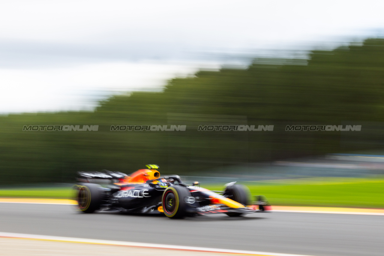 GP BELGIO, Sergio Perez (MEX) Red Bull Racing RB19.
30.07.2023. Formula 1 World Championship, Rd 13, Belgian Grand Prix, Spa Francorchamps, Belgium, Gara Day.
 - www.xpbimages.com, EMail: requests@xpbimages.com © Copyright: Rew / XPB Images