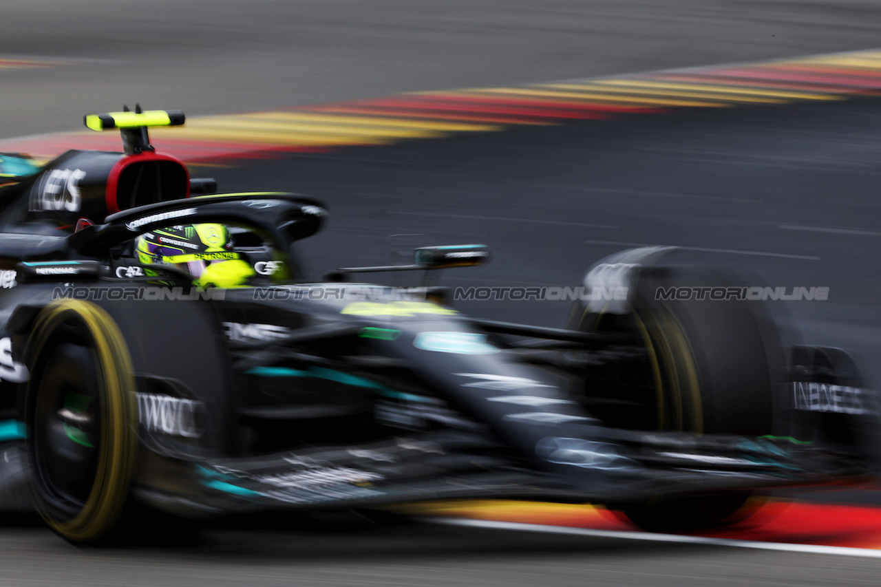 GP BELGIO, Lewis Hamilton (GBR) Mercedes AMG F1 W14.
30.07.2023. Formula 1 World Championship, Rd 13, Belgian Grand Prix, Spa Francorchamps, Belgium, Gara Day.
 - www.xpbimages.com, EMail: requests@xpbimages.com © Copyright: Rew / XPB Images