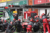 GP BELGIO, Zhou Guanyu (CHN) Alfa Romeo F1 Team C43 makes a pit stop.
30.07.2023. Formula 1 World Championship, Rd 13, Belgian Grand Prix, Spa Francorchamps, Belgium, Gara Day.
- www.xpbimages.com, EMail: requests@xpbimages.com © Copyright: XPB Images