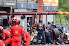 GP BELGIO, Sergio Perez (MEX) Red Bull Racing RB19 makes a pit stop.
30.07.2023. Formula 1 World Championship, Rd 13, Belgian Grand Prix, Spa Francorchamps, Belgium, Gara Day.
- www.xpbimages.com, EMail: requests@xpbimages.com © Copyright: XPB Images