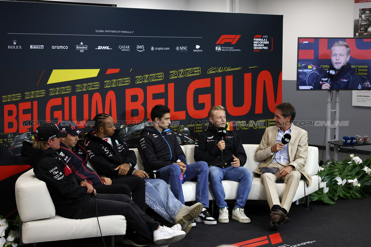 GP BELGIO, (L to R): Valtteri Bottas (FIN) Alfa Romeo F1 Team; Sergio Perez (MEX) Red Bull Racing; Lewis Hamilton (GBR) Mercedes AMG F1; Esteban Ocon (FRA) Alpine F1 Team; e Kevin Magnussen (DEN) Haas F1 Team, in the FIA Press Conference.

27.07.2023. Formula 1 World Championship, Rd 13, Belgian Grand Prix, Spa Francorchamps, Belgium, Preparation Day.

 - www.xpbimages.com, EMail: requests@xpbimages.com © Copyright: Rew / XPB Images