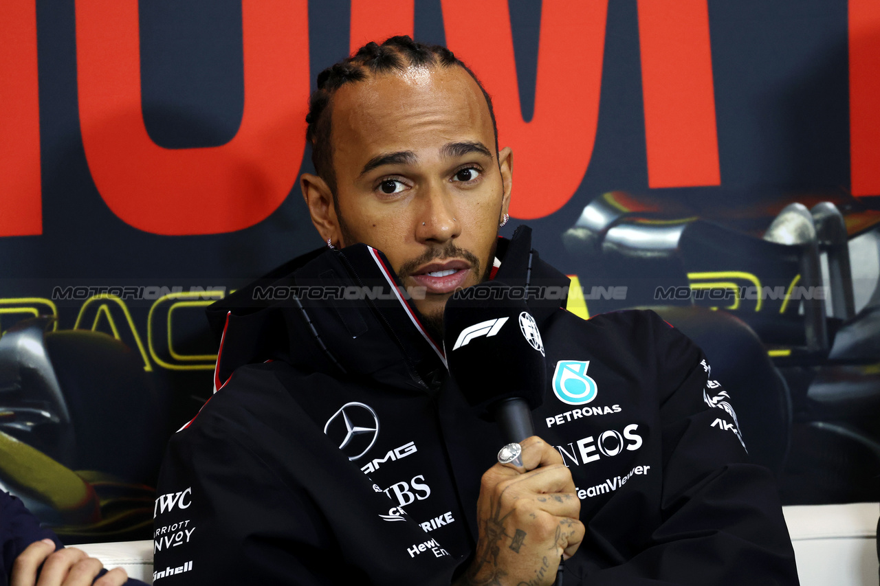 GP BELGIO, Lewis Hamilton (GBR) Mercedes AMG F1 in the FIA Press Conference.

27.07.2023. Formula 1 World Championship, Rd 13, Belgian Grand Prix, Spa Francorchamps, Belgium, Preparation Day.

 - www.xpbimages.com, EMail: requests@xpbimages.com © Copyright: Rew / XPB Images