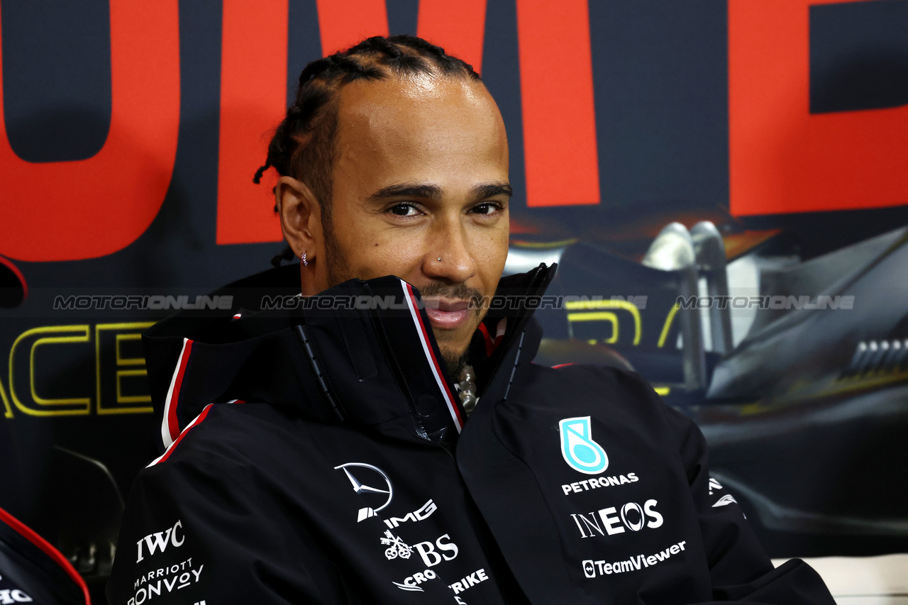 GP BELGIO, Lewis Hamilton (GBR) Mercedes AMG F1 in the FIA Press Conference.

27.07.2023. Formula 1 World Championship, Rd 13, Belgian Grand Prix, Spa Francorchamps, Belgium, Preparation Day.

 - www.xpbimages.com, EMail: requests@xpbimages.com © Copyright: Rew / XPB Images