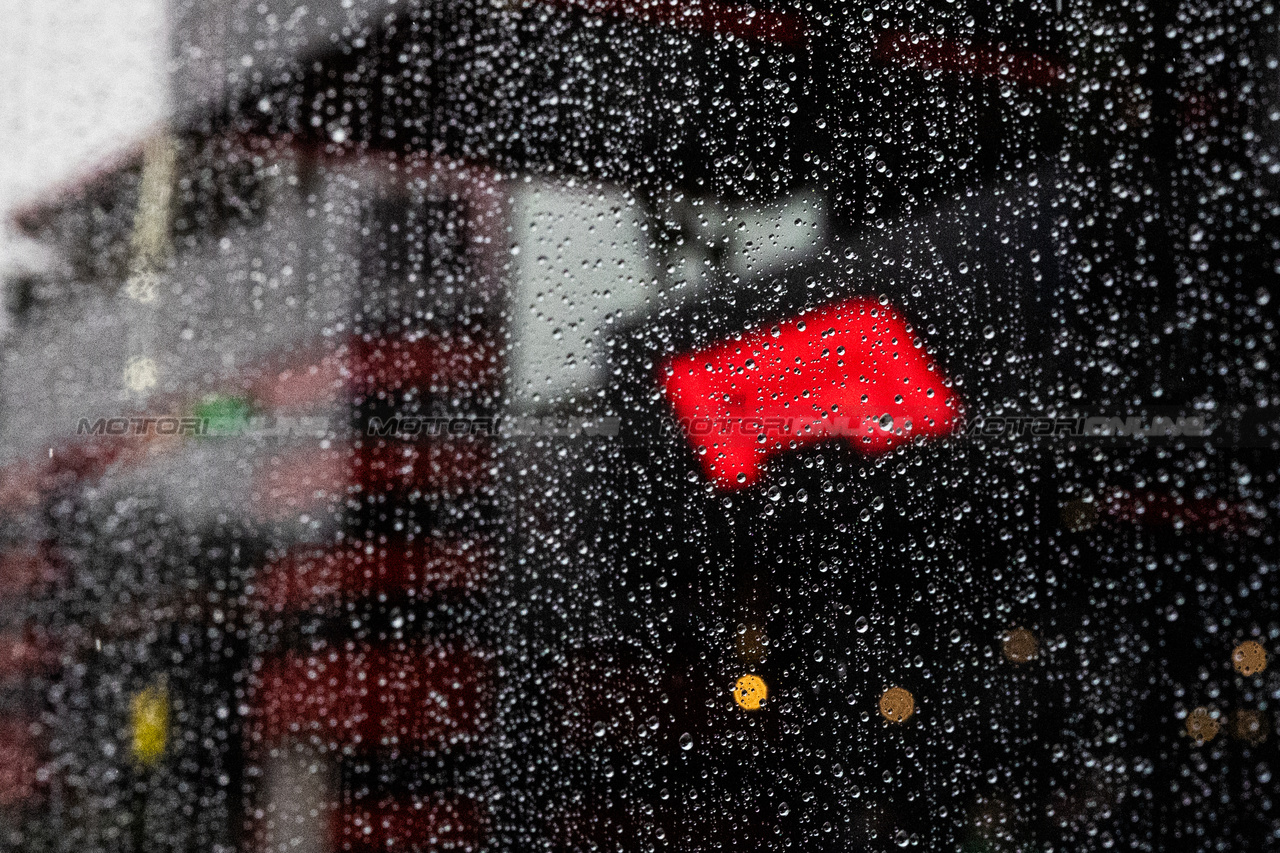 GP BELGIO, Paddock Atmosfera - rain drops.

27.07.2023. Formula 1 World Championship, Rd 13, Belgian Grand Prix, Spa Francorchamps, Belgium, Preparation Day.

 - www.xpbimages.com, EMail: requests@xpbimages.com © Copyright: Rew / XPB Images