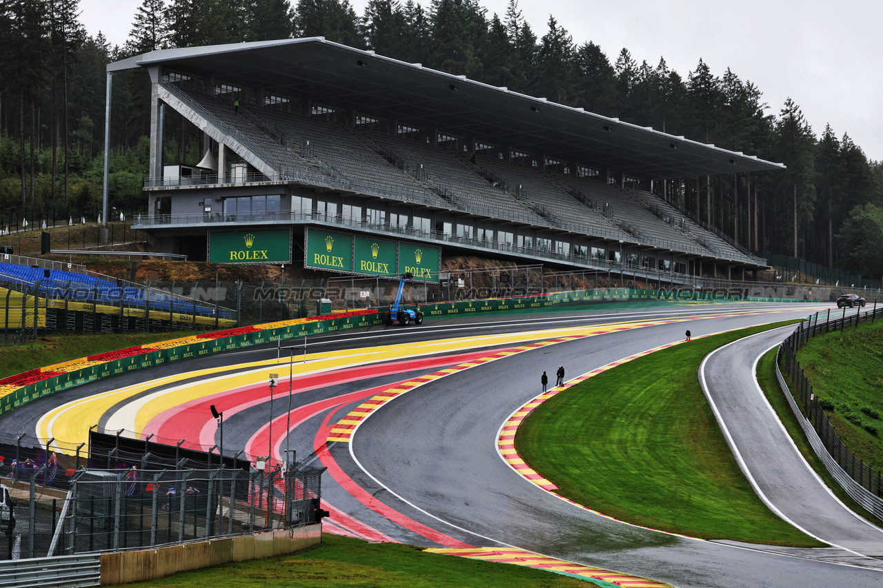 GP BELGIO, Circuit Atmosfera - Eau Rouge.

27.07.2023. Formula 1 World Championship, Rd 13, Belgian Grand Prix, Spa Francorchamps, Belgium, Preparation Day.

- www.xpbimages.com, EMail: requests@xpbimages.com © Copyright: Moy / XPB Images