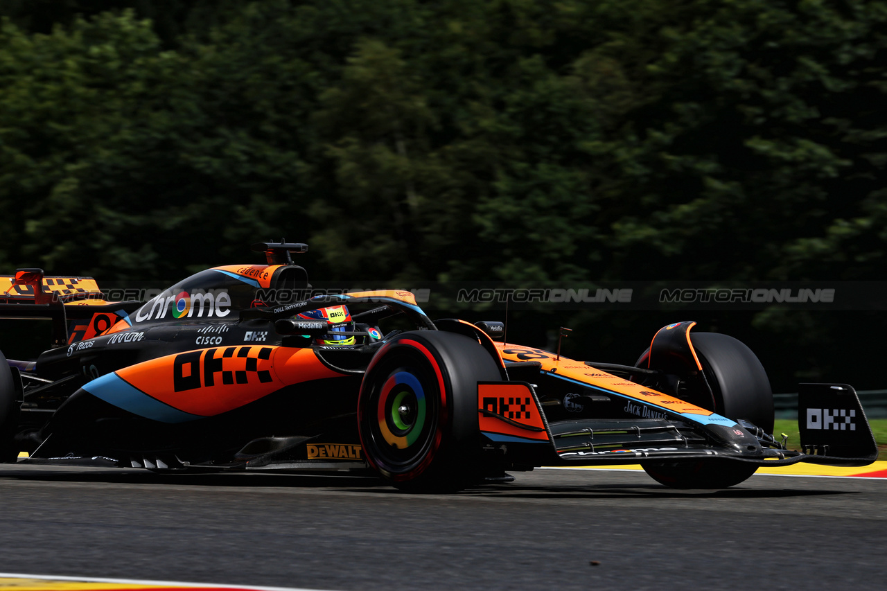 GP BELGIO, Oscar Piastri (AUS) McLaren MCL60.

29.07.2023. Formula 1 World Championship, Rd 13, Belgian Grand Prix, Spa Francorchamps, Belgium, Sprint Day.

 - www.xpbimages.com, EMail: requests@xpbimages.com © Copyright: Coates / XPB Images