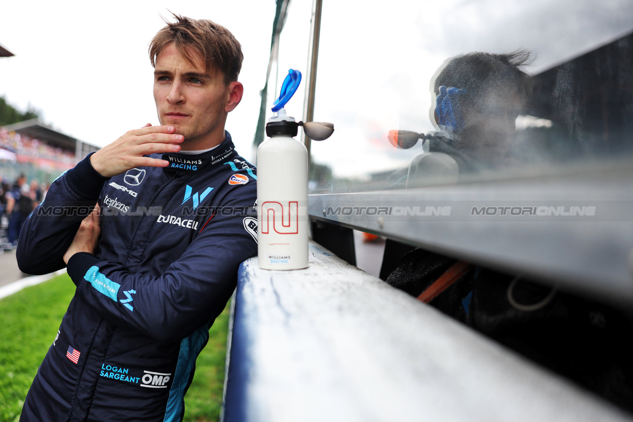 GP BELGIO, Logan Sargeant (USA) Williams Racing on the grid.

29.07.2023. Formula 1 World Championship, Rd 13, Belgian Grand Prix, Spa Francorchamps, Belgium, Sprint Day.

- www.xpbimages.com, EMail: requests@xpbimages.com © Copyright: Bearne / XPB Images