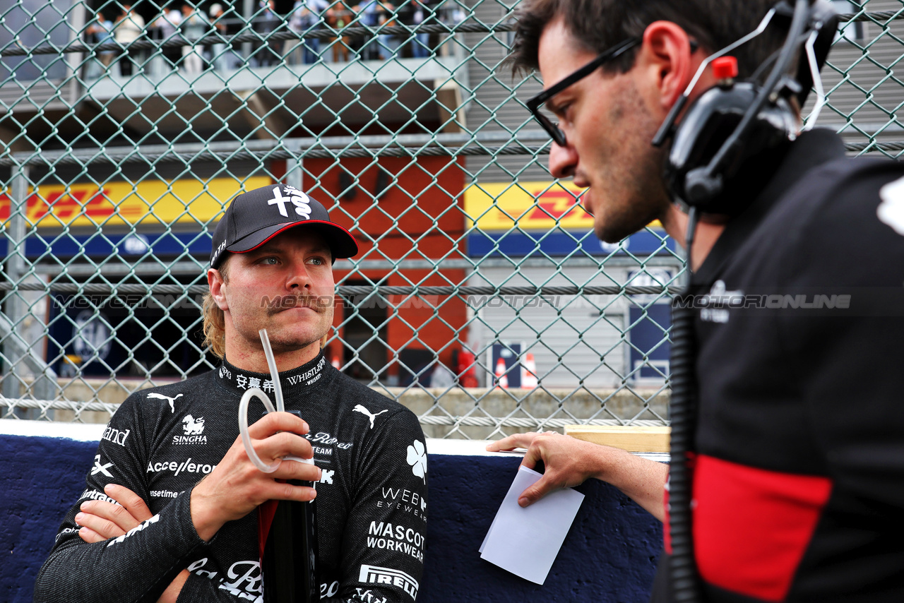 GP BELGIO, Valtteri Bottas (FIN) Alfa Romeo F1 Team on the grid.

29.07.2023. Formula 1 World Championship, Rd 13, Belgian Grand Prix, Spa Francorchamps, Belgium, Sprint Day.

- www.xpbimages.com, EMail: requests@xpbimages.com © Copyright: Bearne / XPB Images
