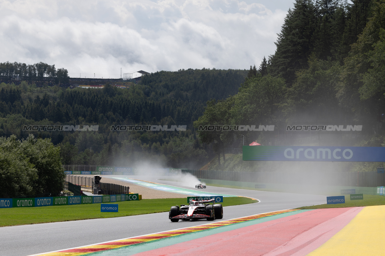 GP BELGIO, Kevin Magnussen (DEN) Haas VF-23.

29.07.2023. Formula 1 World Championship, Rd 13, Belgian Grand Prix, Spa Francorchamps, Belgium, Sprint Day.

 - www.xpbimages.com, EMail: requests@xpbimages.com © Copyright: Rew / XPB Images
