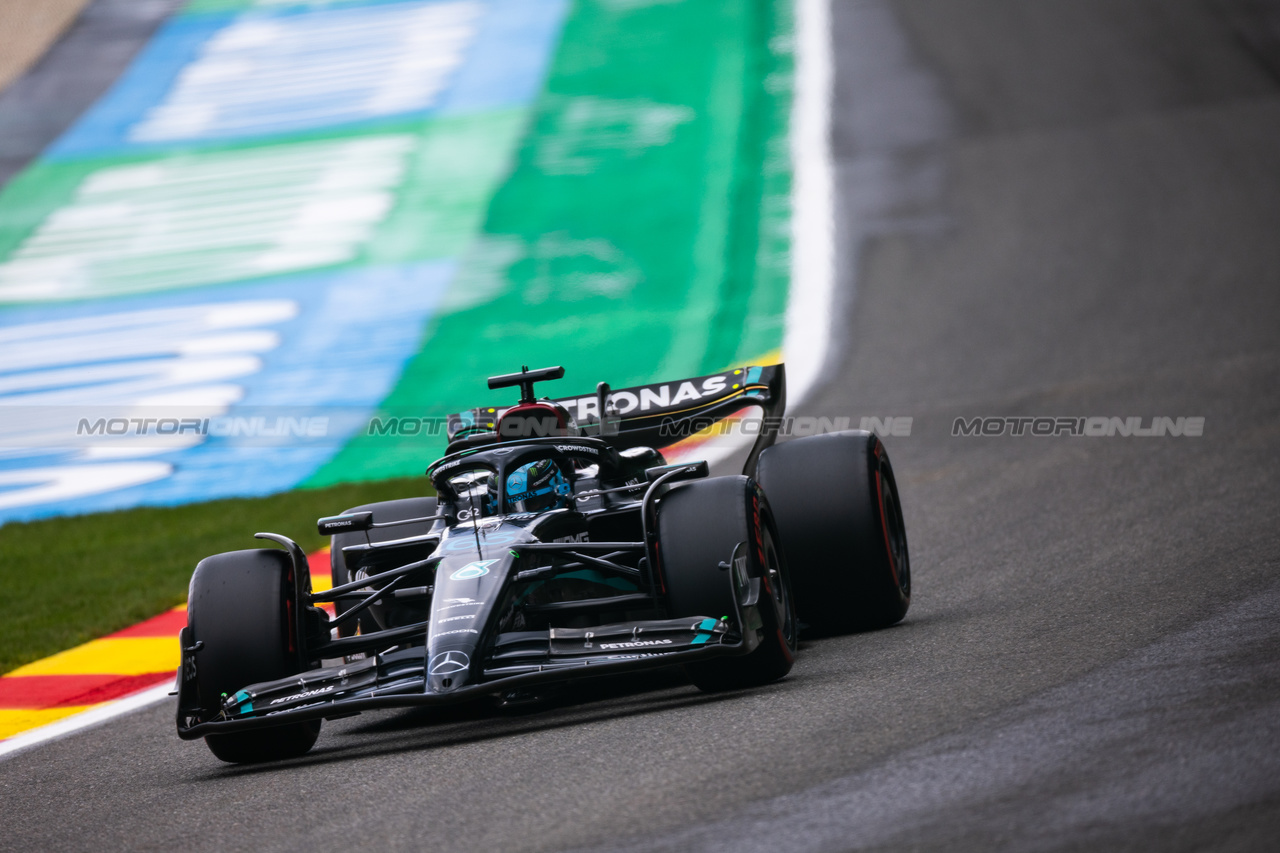 GP BELGIO, George Russell (GBR) Mercedes AMG F1 W14.

29.07.2023. Formula 1 World Championship, Rd 13, Belgian Grand Prix, Spa Francorchamps, Belgium, Sprint Day.

 - www.xpbimages.com, EMail: requests@xpbimages.com © Copyright: Rew / XPB Images