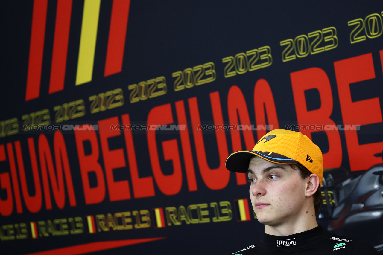 GP BELGIO, Oscar Piastri (AUS) McLaren in the post Sprint FIA Press Conference.

29.07.2023. Formula 1 World Championship, Rd 13, Belgian Grand Prix, Spa Francorchamps, Belgium, Sprint Day.

- www.xpbimages.com, EMail: requests@xpbimages.com © Copyright: Moy / XPB Images