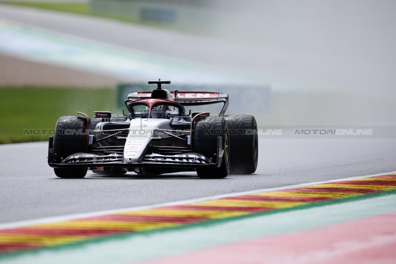 GP BELGIO, Daniel Ricciardo (AUS) AlphaTauri AT04.

29.07.2023. Formula 1 World Championship, Rd 13, Belgian Grand Prix, Spa Francorchamps, Belgium, Sprint Day.

 - www.xpbimages.com, EMail: requests@xpbimages.com © Copyright: Rew / XPB Images