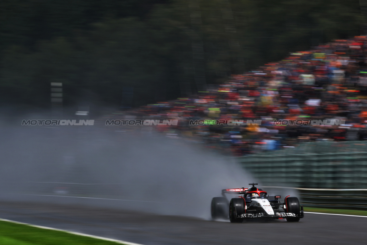 GP BELGIO, Daniel Ricciardo (AUS) AlphaTauri AT04.

29.07.2023. Formula 1 World Championship, Rd 13, Belgian Grand Prix, Spa Francorchamps, Belgium, Sprint Day.

 - www.xpbimages.com, EMail: requests@xpbimages.com © Copyright: Coates / XPB Images
