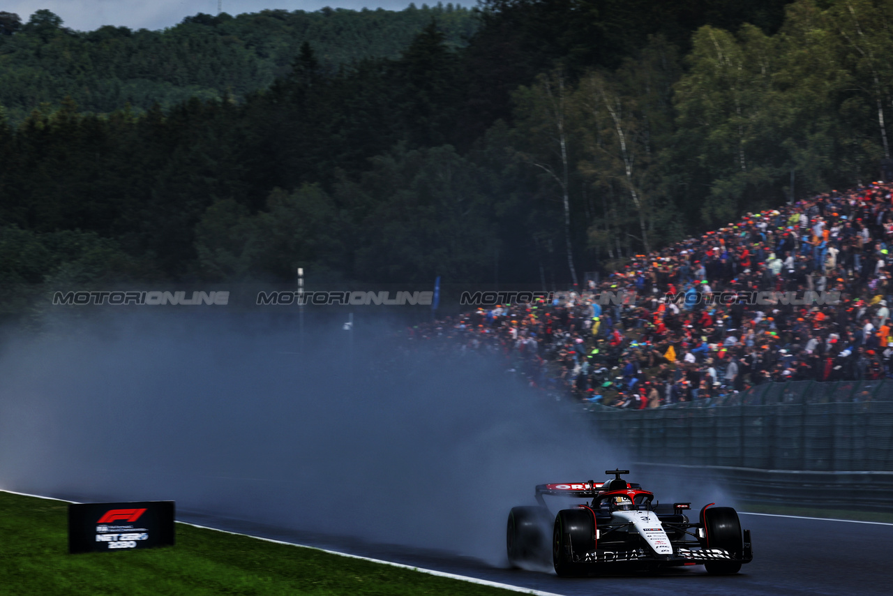 GP BELGIO, Daniel Ricciardo (AUS) AlphaTauri AT04.

29.07.2023. Formula 1 World Championship, Rd 13, Belgian Grand Prix, Spa Francorchamps, Belgium, Sprint Day.

 - www.xpbimages.com, EMail: requests@xpbimages.com © Copyright: Coates / XPB Images
