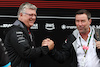 GP BELGIO, (L to R): Otmar Szafnauer (USA) Alpine F1 Team, Team Principal with Keith Bruce, F1 Experiences President.
29.07.2023. Formula 1 World Championship, Rd 13, Belgian Grand Prix, Spa Francorchamps, Belgium, Sprint Day.
- www.xpbimages.com, EMail: requests@xpbimages.com © Copyright: Moy / XPB Images