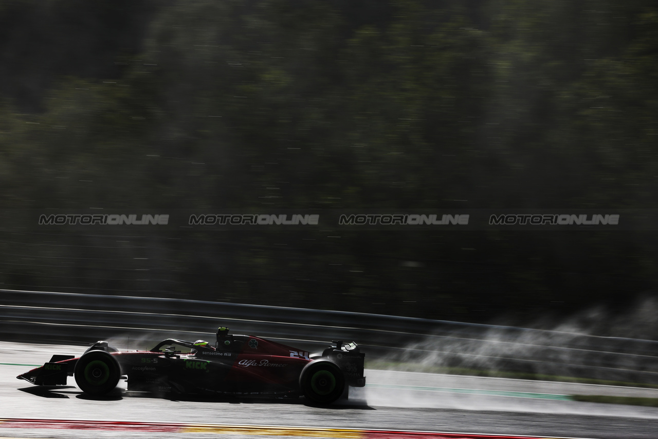 GP BELGIO, Zhou Guanyu (CHN) Alfa Romeo F1 Team C43.

28.07.2023. Formula 1 World Championship, Rd 13, Belgian Grand Prix, Spa Francorchamps, Belgium, Qualifiche Day.

 - www.xpbimages.com, EMail: requests@xpbimages.com © Copyright: Coates / XPB Images