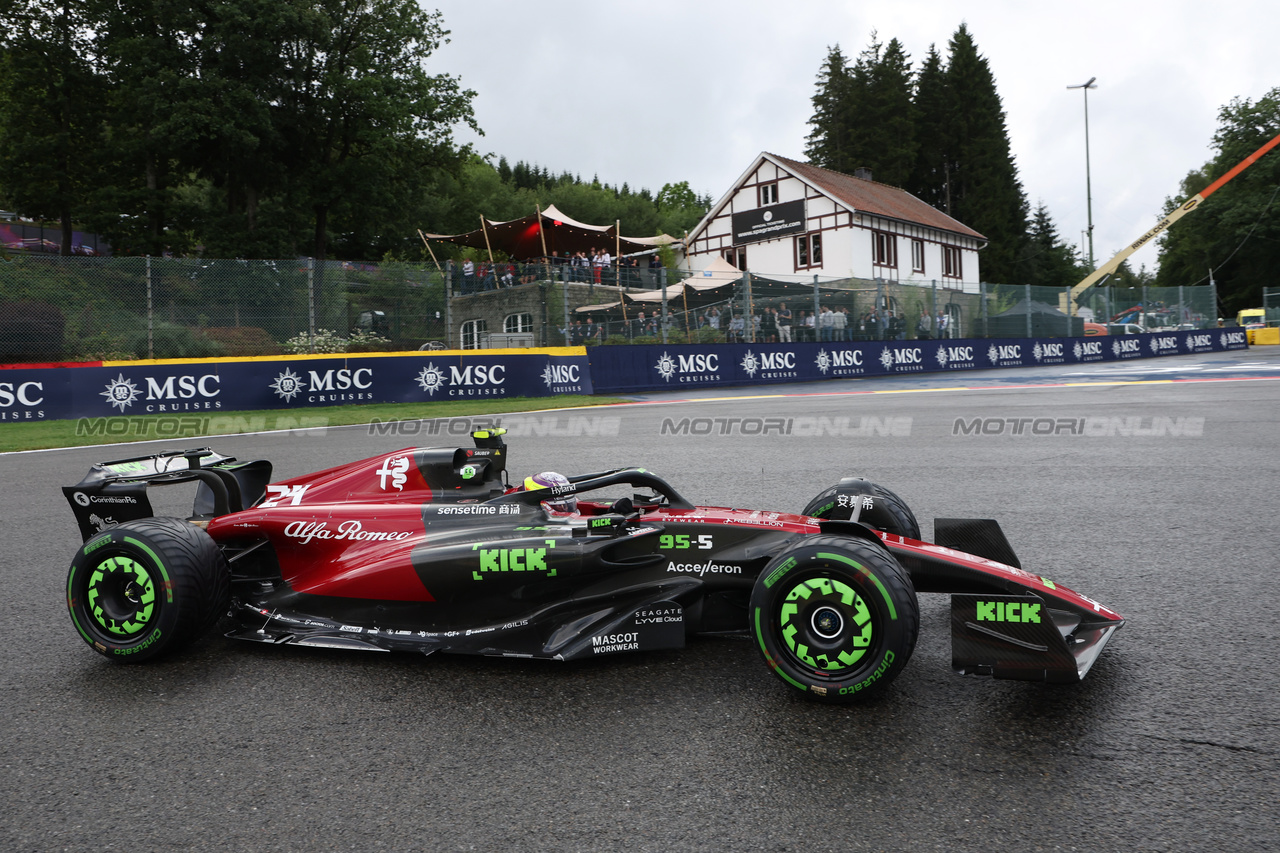 GP BELGIO, Zhou Guanyu (CHN) Alfa Romeo F1 Team C43.

28.07.2023. Formula 1 World Championship, Rd 13, Belgian Grand Prix, Spa Francorchamps, Belgium, Qualifiche Day.

- www.xpbimages.com, EMail: requests@xpbimages.com © Copyright: Bearne / XPB Images