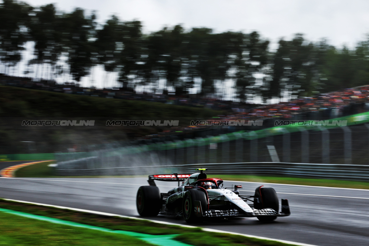 GP BELGIO, Yuki Tsunoda (JPN) AlphaTauri AT04.

28.07.2023. Formula 1 World Championship, Rd 13, Belgian Grand Prix, Spa Francorchamps, Belgium, Qualifiche Day.

- www.xpbimages.com, EMail: requests@xpbimages.com © Copyright: Moy / XPB Images