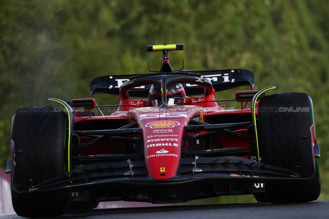 GP BELGIO, Carlos Sainz Jr (ESP) Ferrari SF-23.

28.07.2023. Formula 1 World Championship, Rd 13, Belgian Grand Prix, Spa Francorchamps, Belgium, Qualifiche Day.

- www.xpbimages.com, EMail: requests@xpbimages.com © Copyright: Batchelor / XPB Images