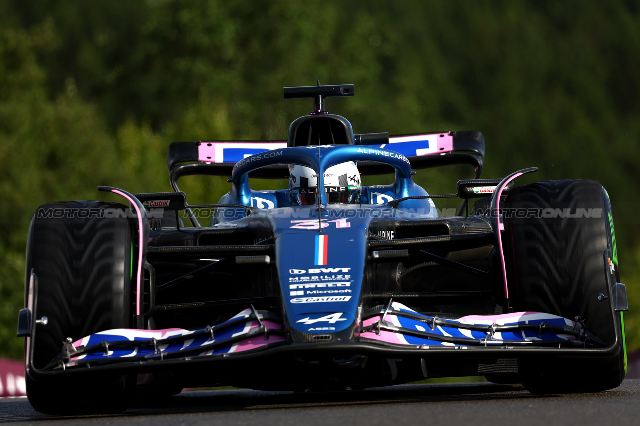 GP BELGIO, Esteban Ocon (FRA) Alpine F1 Team A523.

28.07.2023. Formula 1 World Championship, Rd 13, Belgian Grand Prix, Spa Francorchamps, Belgium, Qualifiche Day.

- www.xpbimages.com, EMail: requests@xpbimages.com © Copyright: Batchelor / XPB Images