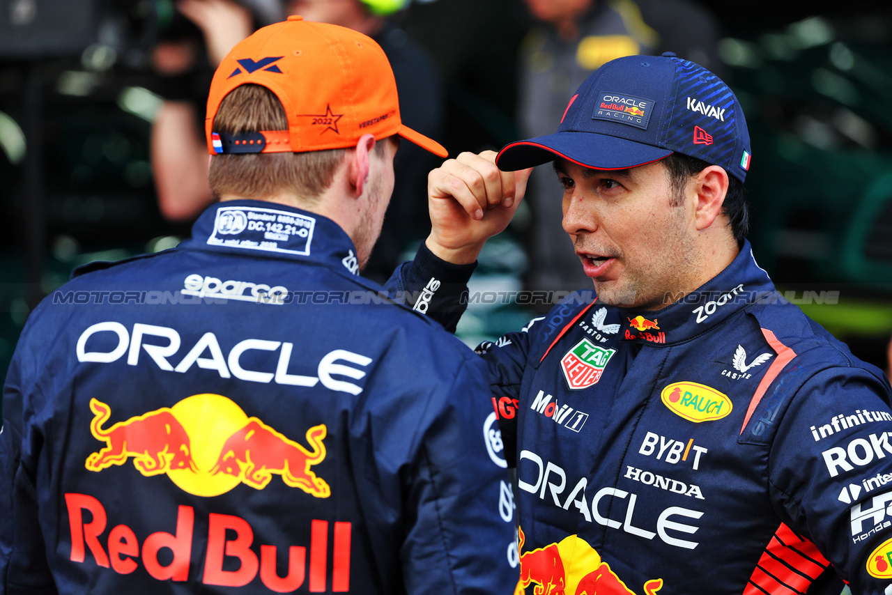 GP BELGIO, (L to R): Pole sitter Max Verstappen (NLD) Red Bull Racing in qualifying parc ferme with third placed team mate Sergio Perez (MEX) Red Bull Racing.

28.07.2023. Formula 1 World Championship, Rd 13, Belgian Grand Prix, Spa Francorchamps, Belgium, Qualifiche Day.

- www.xpbimages.com, EMail: requests@xpbimages.com © Copyright: Batchelor / XPB Images