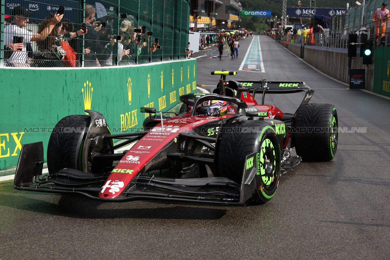 GP BELGIO, Zhou Guanyu (CHN) Alfa Romeo F1 Team C43 leaves the pits.

28.07.2023. Formula 1 World Championship, Rd 13, Belgian Grand Prix, Spa Francorchamps, Belgium, Qualifiche Day.

- www.xpbimages.com, EMail: requests@xpbimages.com © Copyright: Bearne / XPB Images