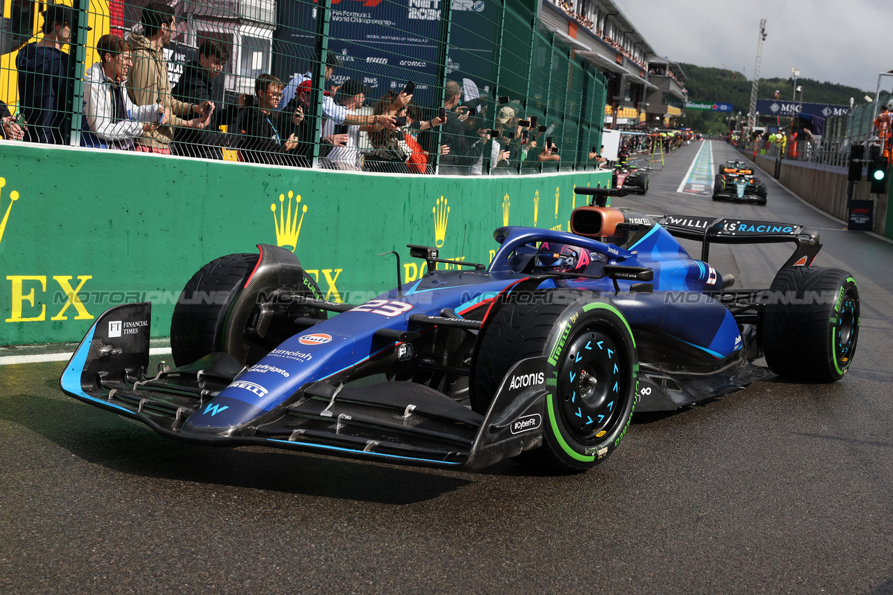 GP BELGIO, Alexander Albon (THA) Williams Racing FW45 leaves the pits.

28.07.2023. Formula 1 World Championship, Rd 13, Belgian Grand Prix, Spa Francorchamps, Belgium, Qualifiche Day.

- www.xpbimages.com, EMail: requests@xpbimages.com © Copyright: Bearne / XPB Images