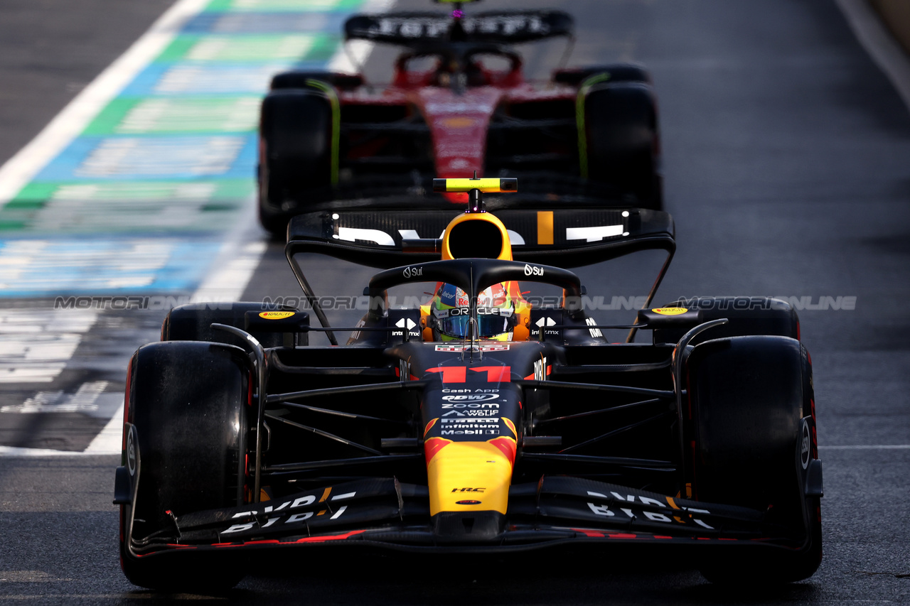 GP BELGIO, Sergio Perez (MEX) Red Bull Racing RB19 leaves the pits.

28.07.2023. Formula 1 World Championship, Rd 13, Belgian Grand Prix, Spa Francorchamps, Belgium, Qualifiche Day.

- www.xpbimages.com, EMail: requests@xpbimages.com © Copyright: Bearne / XPB Images