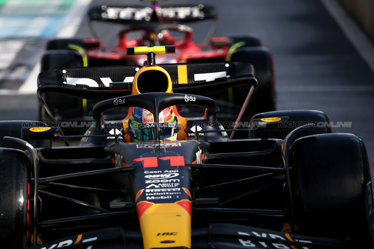 GP BELGIO, Sergio Perez (MEX) Red Bull Racing RB19 leaves the pits.

28.07.2023. Formula 1 World Championship, Rd 13, Belgian Grand Prix, Spa Francorchamps, Belgium, Qualifiche Day.

- www.xpbimages.com, EMail: requests@xpbimages.com © Copyright: Bearne / XPB Images