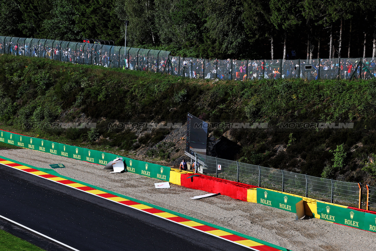 GP BELGIO, Rolex branding damaged during qualifying.
28.07.2023. Formula 1 World Championship, Rd 13, Belgian Grand Prix, Spa Francorchamps, Belgium, Qualifiche Day.
- www.xpbimages.com, EMail: requests@xpbimages.com © Copyright: Moy / XPB Images