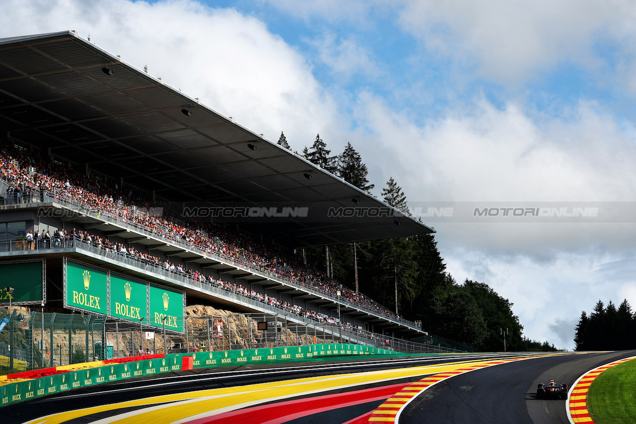 GP BELGIO, Lando Norris (GBR) McLaren MCL60.
28.07.2023. Formula 1 World Championship, Rd 13, Belgian Grand Prix, Spa Francorchamps, Belgium, Qualifiche Day.
 - www.xpbimages.com, EMail: requests@xpbimages.com © Copyright: Coates / XPB Images