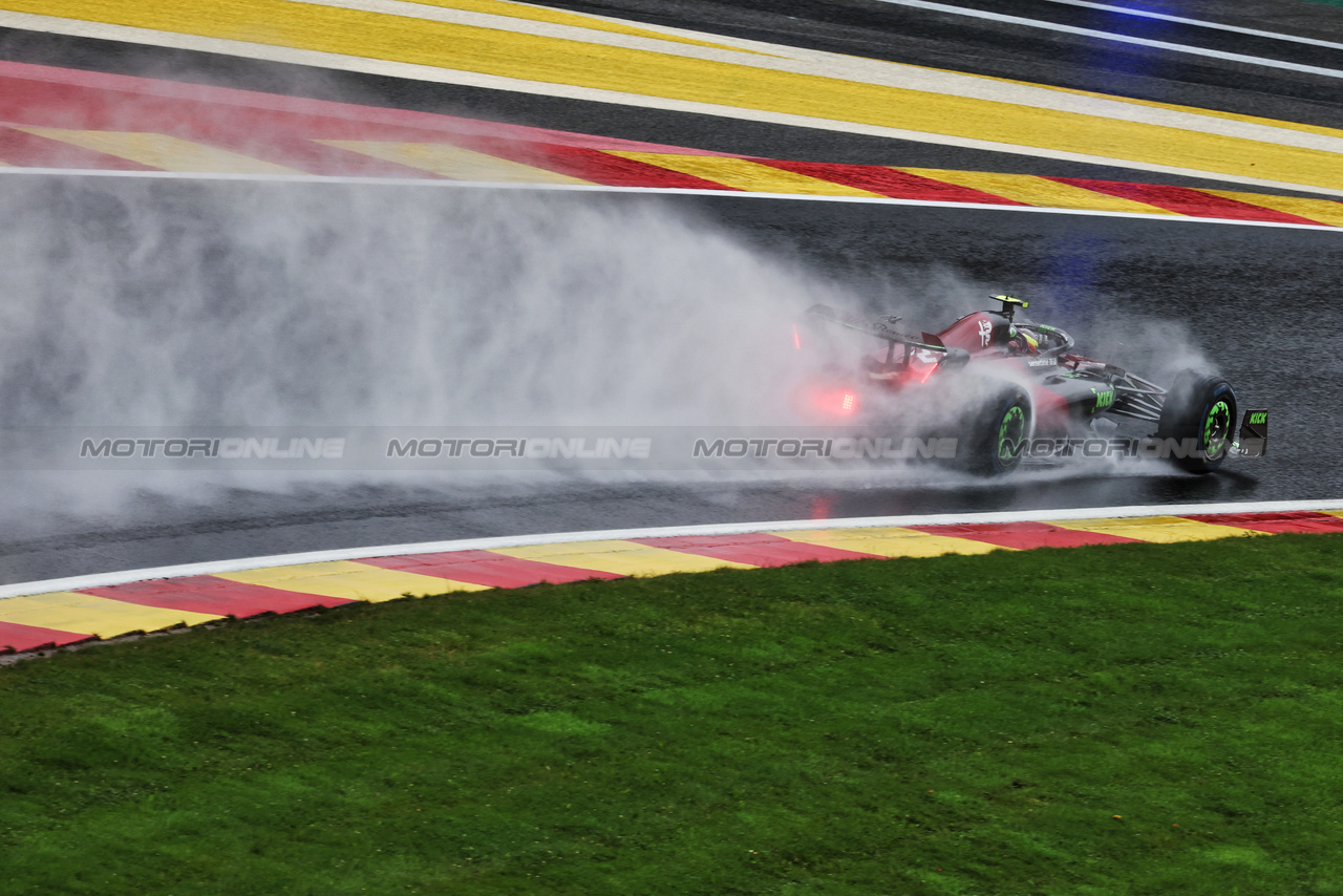 GP BELGIO, Zhou Guanyu (CHN) Alfa Romeo F1 Team C43.

28.07.2023. Formula 1 World Championship, Rd 13, Belgian Grand Prix, Spa Francorchamps, Belgium, Qualifiche Day.

- www.xpbimages.com, EMail: requests@xpbimages.com © Copyright: Moy / XPB Images