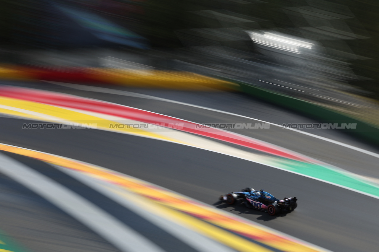 GP BELGIO, Esteban Ocon (FRA) Alpine F1 Team A523.
28.07.2023. Formula 1 World Championship, Rd 13, Belgian Grand Prix, Spa Francorchamps, Belgium, Qualifiche Day.
 - www.xpbimages.com, EMail: requests@xpbimages.com © Copyright: Rew / XPB Images
