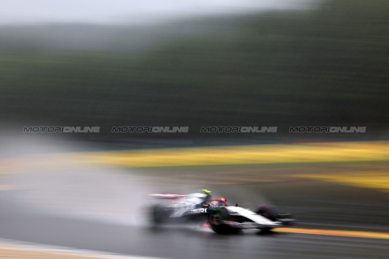 GP BELGIO, Nico Hulkenberg (GER) Haas VF-23.

28.07.2023. Formula 1 World Championship, Rd 13, Belgian Grand Prix, Spa Francorchamps, Belgium, Qualifiche Day.

 - www.xpbimages.com, EMail: requests@xpbimages.com © Copyright: Rew / XPB Images