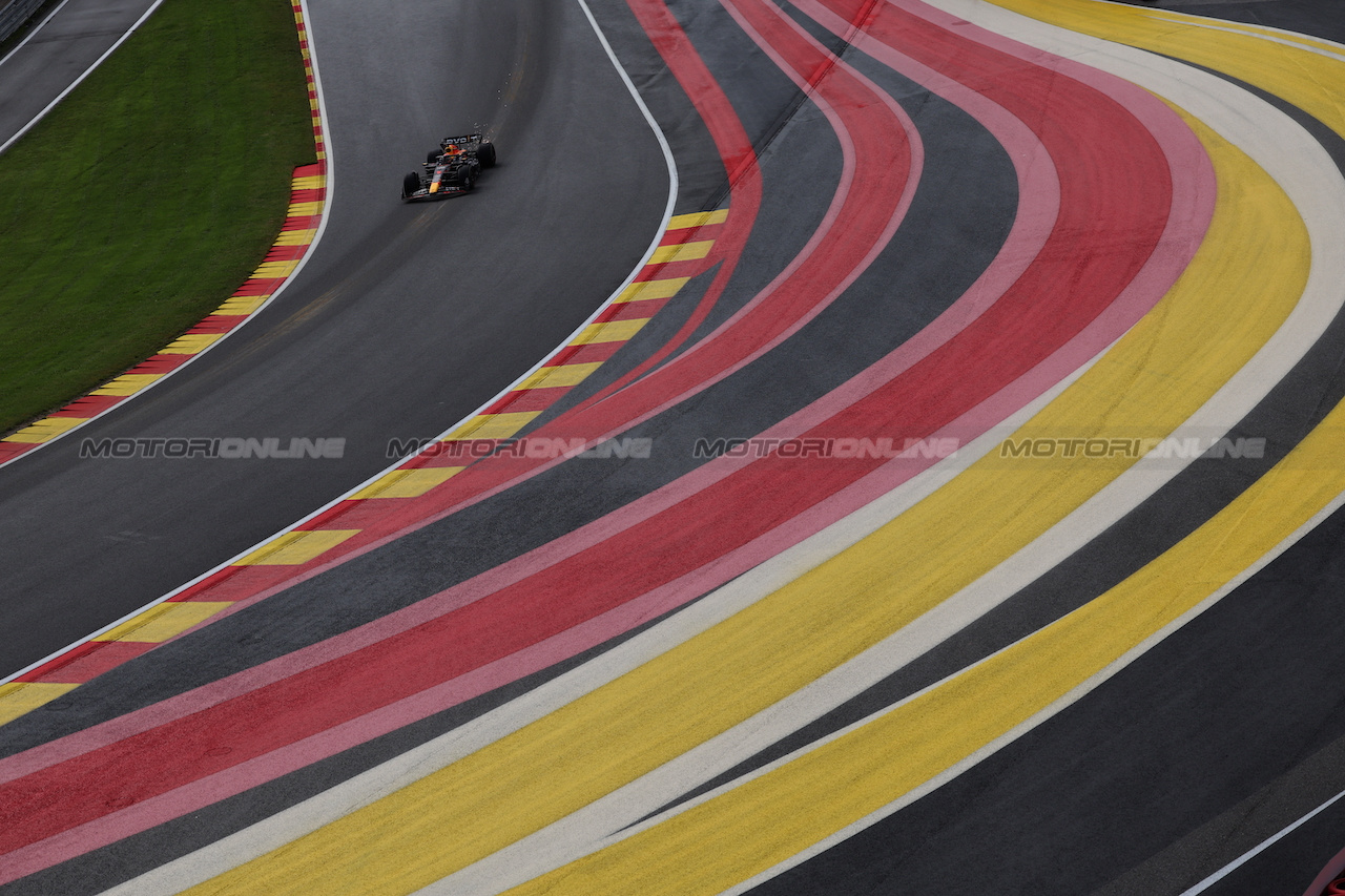 GP BELGIO, Max Verstappen (NLD) Red Bull Racing RB19.
28.07.2023. Formula 1 World Championship, Rd 13, Belgian Grand Prix, Spa Francorchamps, Belgium, Qualifiche Day.
 - www.xpbimages.com, EMail: requests@xpbimages.com © Copyright: Rew / XPB Images