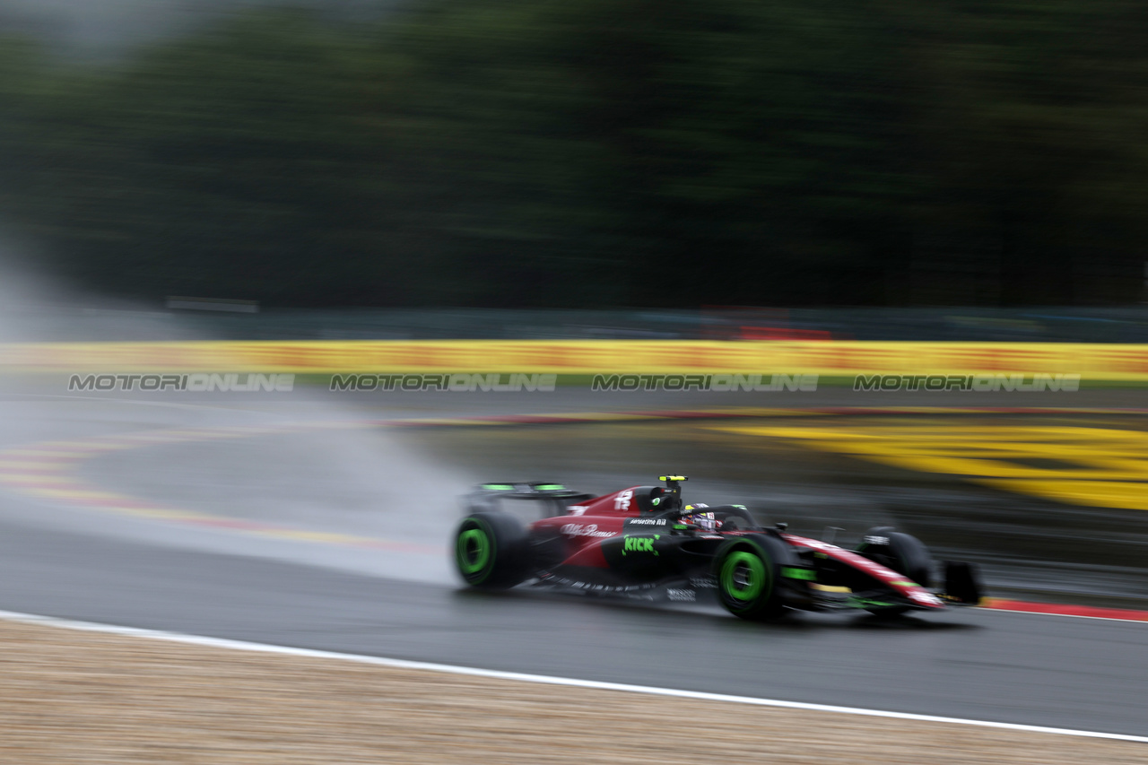 GP BELGIO, Zhou Guanyu (CHN) Alfa Romeo F1 Team C43.

28.07.2023. Formula 1 World Championship, Rd 13, Belgian Grand Prix, Spa Francorchamps, Belgium, Qualifiche Day.

 - www.xpbimages.com, EMail: requests@xpbimages.com © Copyright: Rew / XPB Images