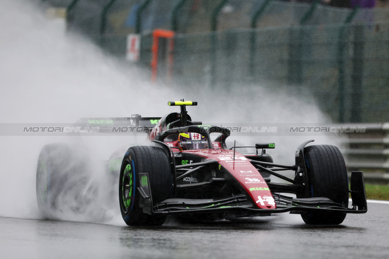 GP BELGIO, Zhou Guanyu (CHN) Alfa Romeo F1 Team C43.

28.07.2023. Formula 1 World Championship, Rd 13, Belgian Grand Prix, Spa Francorchamps, Belgium, Qualifiche Day.

 - www.xpbimages.com, EMail: requests@xpbimages.com © Copyright: Rew / XPB Images